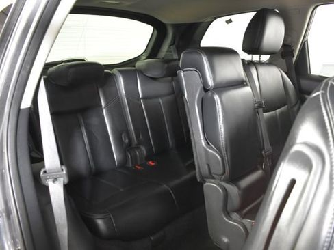 Used 2015 Nissan Pathfinder SL AWD/4WD image 35