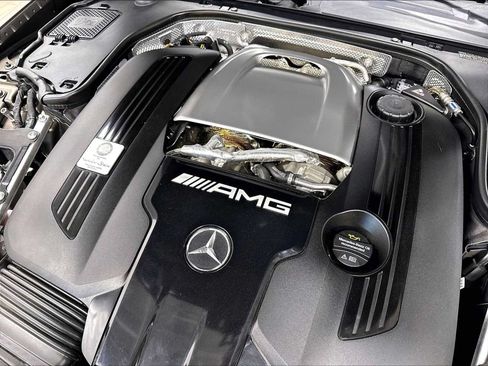 Used 2023 Mercedes-Benz SL 63 AMG 4MATIC image 33