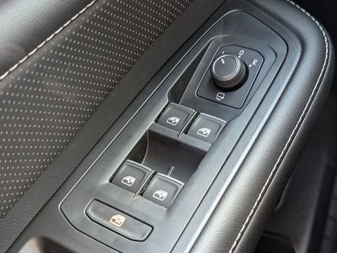New 2026 Volkswagen Atlas Cross Sport SEL Premium R-Line AWD/4WD image 15