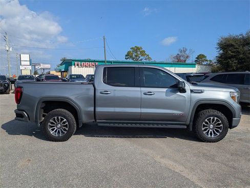 Used 2021 GMC Sierra 1500 AT4 image 2