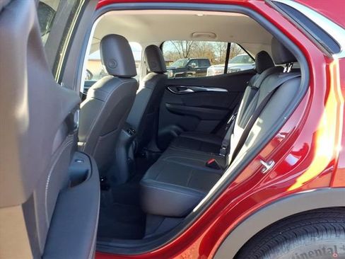 Used 2025 Buick Envision Preferred image 11