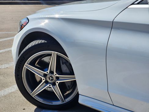 Used 2017 Mercedes-Benz C 300 4MATIC Cabriolet image 6