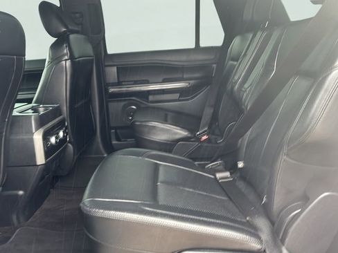 Used 2021 Ford Expedition Max XLT image 15