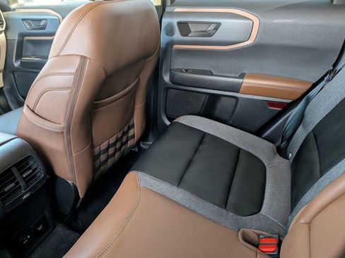 Used 2024 Ford Bronco Sport Outer Banks w/ Tech Package image 28