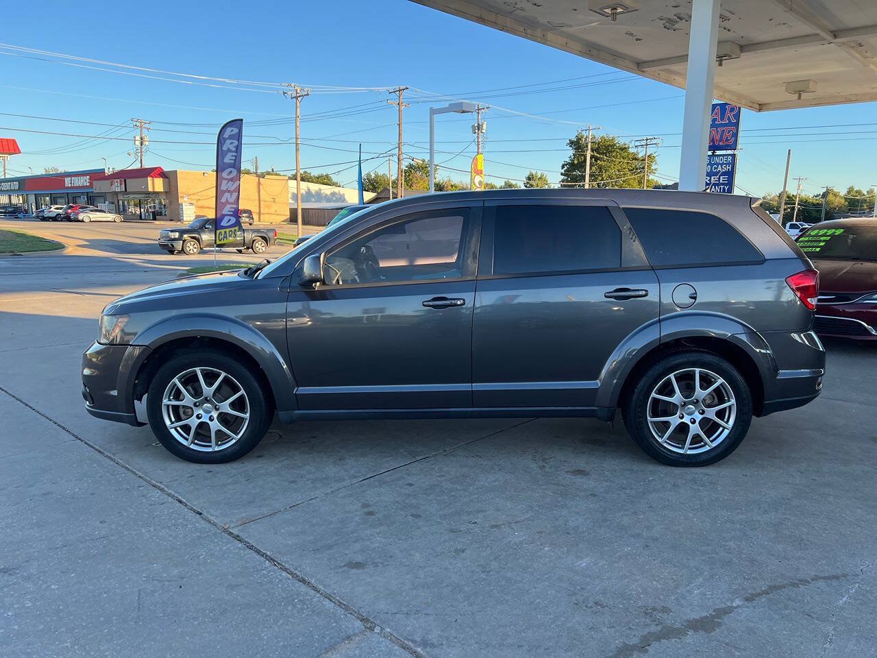 Used 2015 Dodge Journey R/T w/ Flexible Seating Group FWD image 4