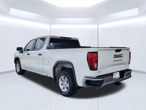 Used 2020 GMC Sierra 1500 2WD Crew Cab w/ Sierra Value Package image 7