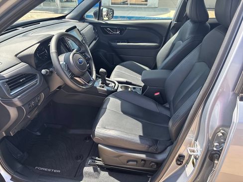 New 2025 Subaru Forester Limited w/ Popular Package #1 AWD/4WD image 9