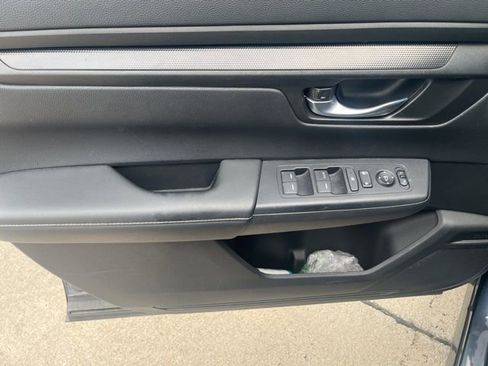 Used 2024 Honda CR-V LX image 8