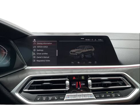 Used 2022 BMW X7 xDrive40i w/ M Sport Package AWD/4WD image 55