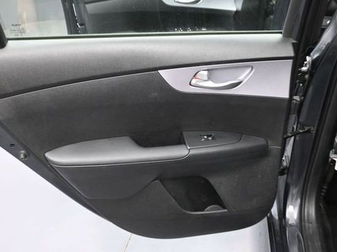 Used 2024 Kia Forte LXS FWD image 28