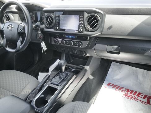 Used 2023 Toyota Tacoma SR AWD/4WD image 19