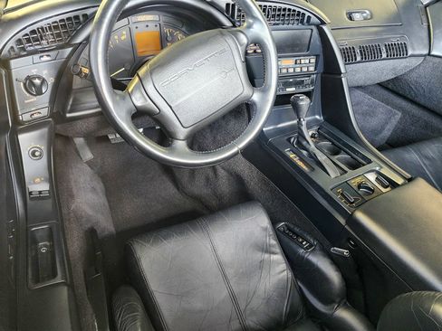 Used 1992 Chevrolet Corvette Convertible image 20