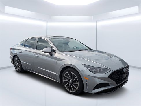 Used 2023 Hyundai Sonata Limited image 1