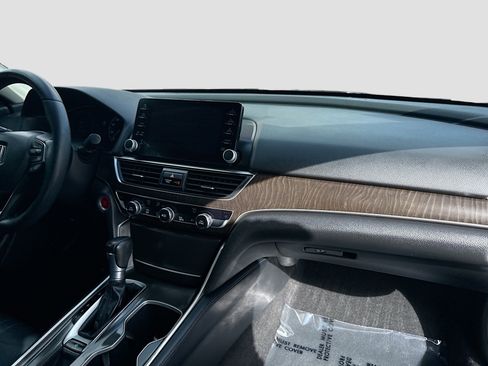 Used 2018 Honda Accord EX-L image 33
