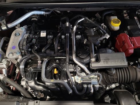 Used 2025 Nissan Sentra SV FWD image 30