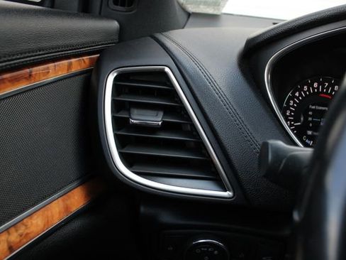 Used 2018 Lincoln MKX Reserve w/ Lincoln MKX Climate Package image 9