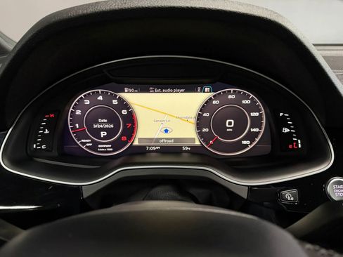 Used 2017 Audi Q7 3.0T Premium Plus w/ Premium Plus Package image 13
