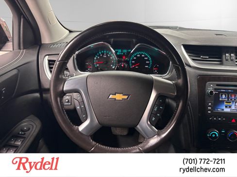 Used 2017 Chevrolet Traverse LT AWD/4WD image 13