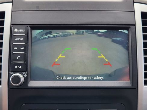 Used 2019 Nissan Frontier SV image 19