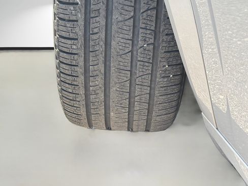 Used 2023 Volvo XC90 B6 Plus image 41