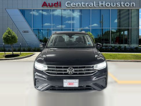 Used 2024 Volkswagen Tiguan S image 6
