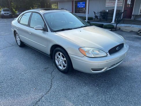 Used 2006 Ford Taurus SEL FWD image 5