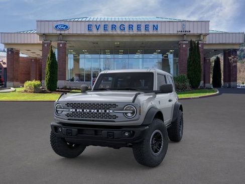 New 2026 Ford Bronco Badlands AWD/4WD image 2