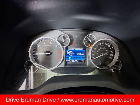 Used 2016 Toyota Tundra SR5 w/ SR5 Upgrade Package image 17