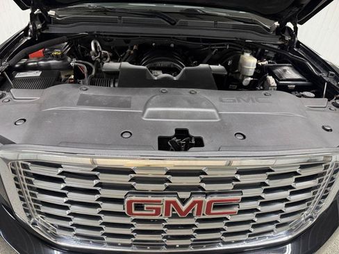 Used 2020 GMC Yukon XL Denali w/ Denali Ultimate Package AWD/4WD image 45