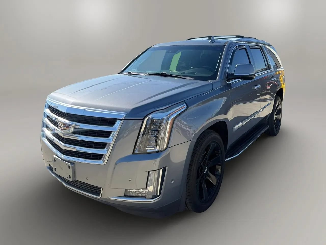 Used 2019 Cadillac Escalade Luxury AWD/4WD image 3