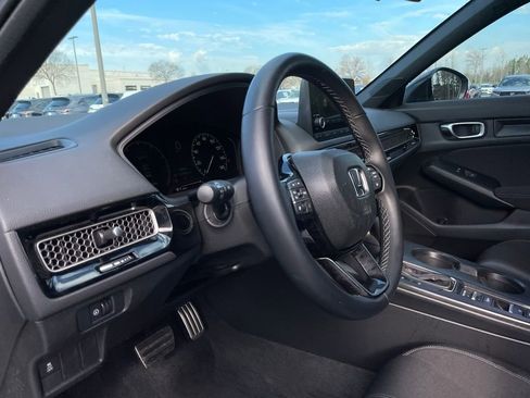 Certified 2025 Honda Civic Sport image 27