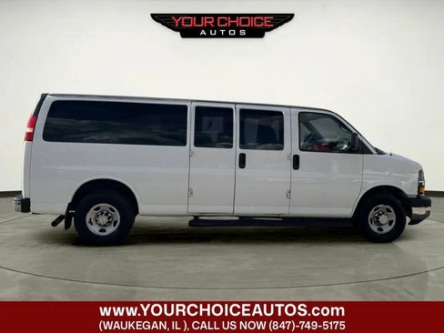 Used 2014 Chevrolet Express 3500 LT w/ LT Preferred Equipment Group RWD image 5