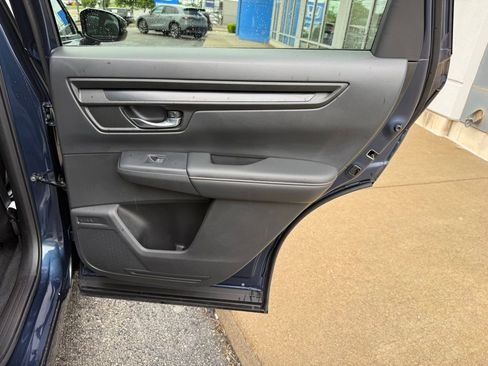 Used 2026 Honda CR-V Sport image 37