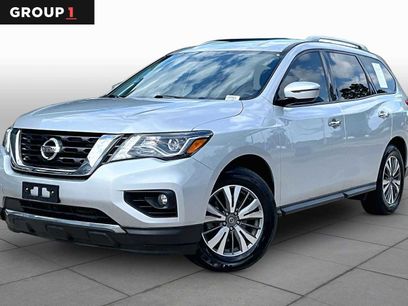 Used 2020 Nissan Pathfinder SV