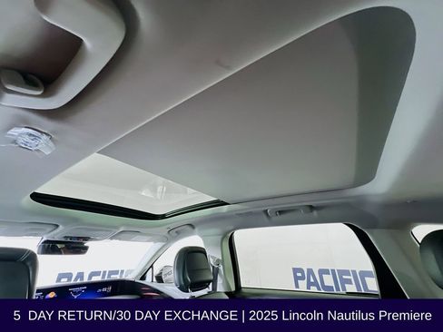 Used 2025 Lincoln Nautilus Premier w/ Equipment Group 102A AWD/4WD image 40