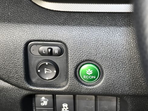 Certified 2022 Honda Pilot TrailSport image 35