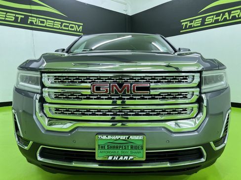 Used 2021 GMC Acadia SLE FWD image 3