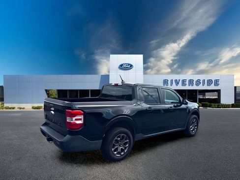 Used 2023 Ford Maverick XLT FWD image 3