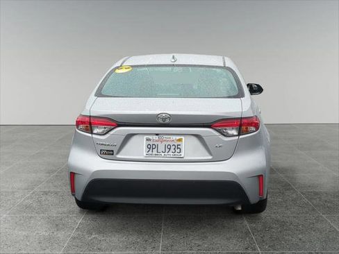 Certified 2025 Toyota Corolla LE image 4