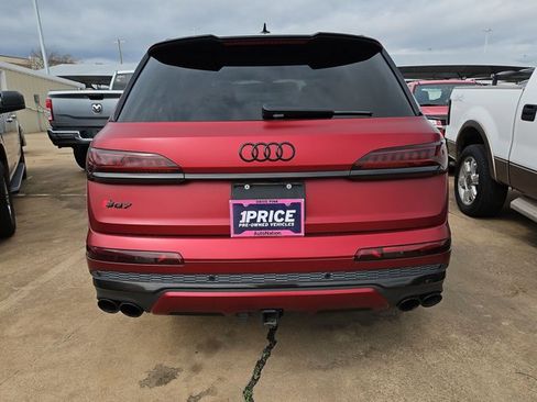Used 2021 Audi SQ7 Prestige w/ Prestige Package image 5