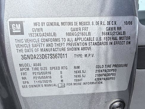 Used 2007 Chevrolet HHR LT FWD image 16