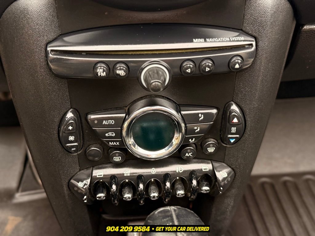 Used 2014 MINI Cooper S FWD image 19