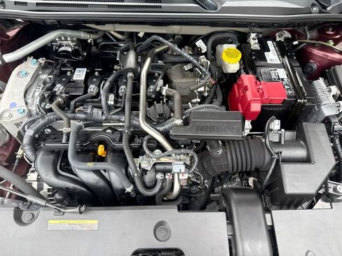 Used 2025 Nissan Sentra SV FWD image 17