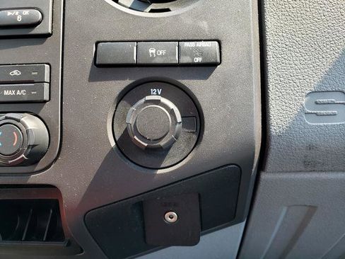 Used 2011 Ford F350 XL w/ Skid Plate Pkg image 22