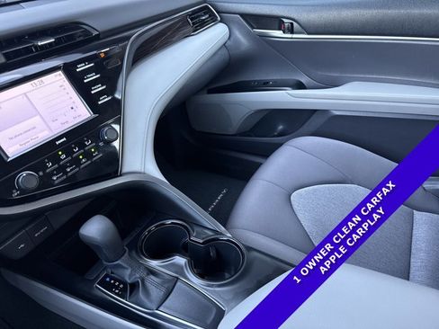 Used 2020 Toyota Camry LE image 19