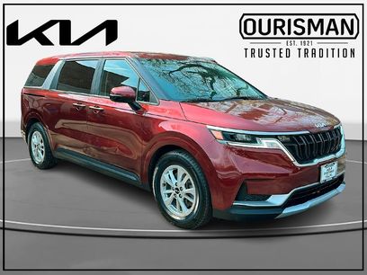 Used 2022 Kia Carnival LX