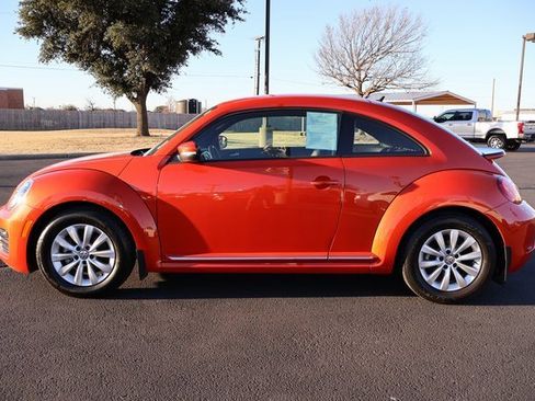 Used 2019 Volkswagen Beetle 2.0T S image 2