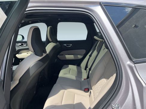 Certified 2026 Volvo XC60 B5 Core image 14