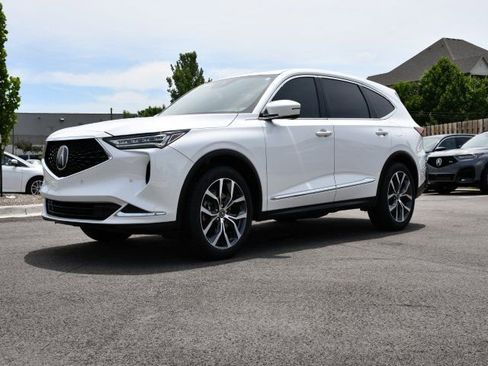 Certified 2023 Acura MDX SH-AWD w/ Technology Package image 3