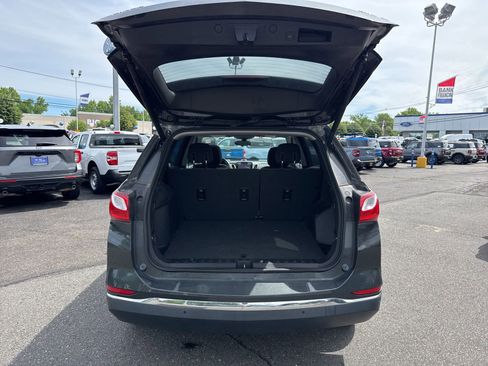 Used 2019 Chevrolet Equinox LT w/ Sun & Navigation Package AWD/4WD image 8